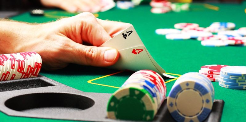 Bạn nên hiểu rõ về SPR Poker và biết điều chỉnh SPR chuẩn