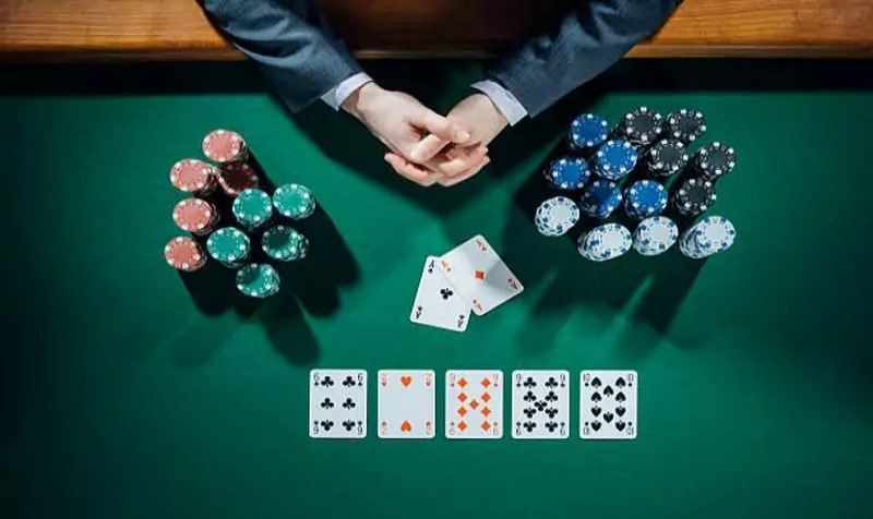 Biến thể Stud Poker 5 lá